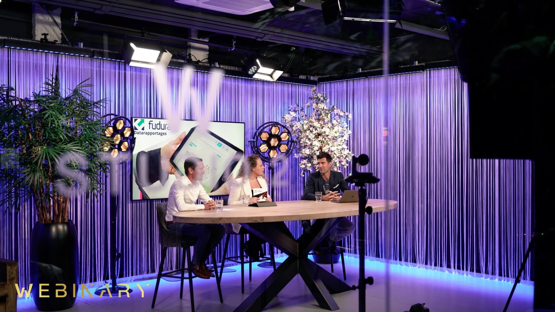 Webinar | Fudura Datarapportages Deze afbeelding geeft onze webinar studio 2 weer, tijdens het webinar van Fudura. Tijdens dit webinar behandelde ze de inhoud over de energietransitie.