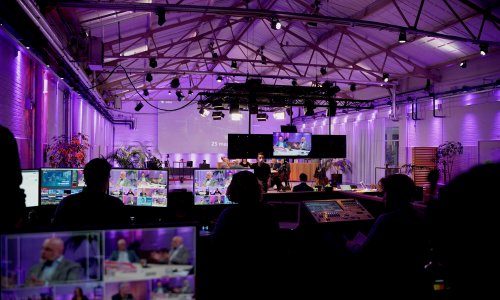 Webinar | Prodent Studio | Noa Café Deze afbeelding gaat over het webinar van Noa Café, waarin Björn Kuipers het gesprek ging leiden.
